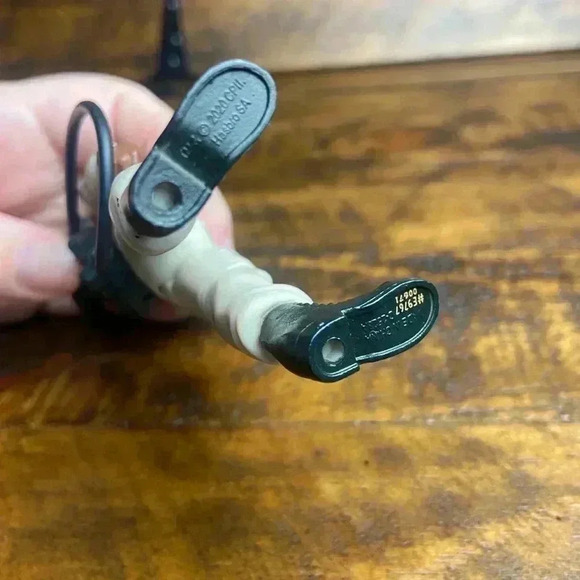 2020 HASBRO GHOSTBUSTERS FRIGHT FEATURES WINSTON ZEDDEMORE 5" ACTION FIGURE - Picture 2 of 6